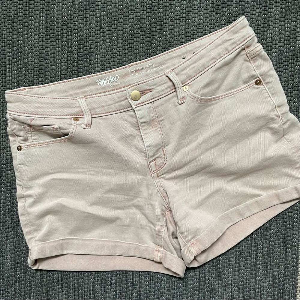 3/$10 
Mossimo Jean shorts